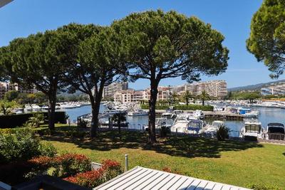 Residence Carré Marine - Vacanceole
