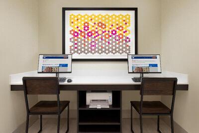 Holiday Inn Express Hotel & Suites Mount Pleasant