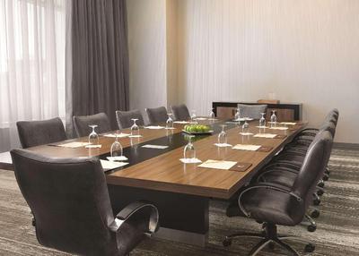DoubleTree Cedar Rapids Convention Complex