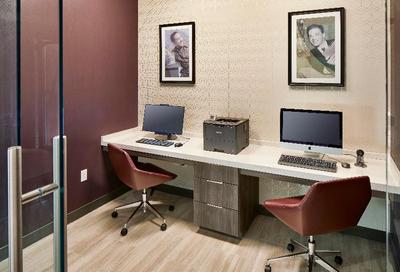 Hotel Indigo Cleveland Downtown by IHG