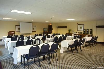 Phoenix Inn Suites Albany
