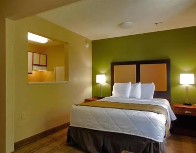 Extended Stay America - Charleston - Northwoods Bl