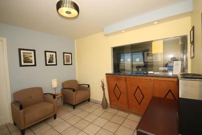 Royal Inn & Suites
