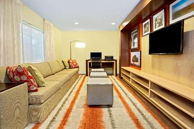 MainStay Suites Cincinnati Blue Ash