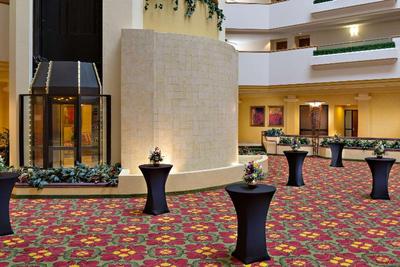 Radisson Hotel Cedar Rapids
