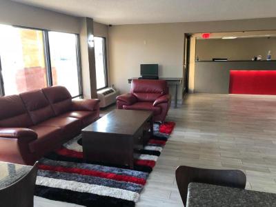 Super 8 by Wyndham Orangeburg