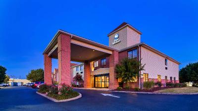 Best Western Plus Hannaford Inn & Suites