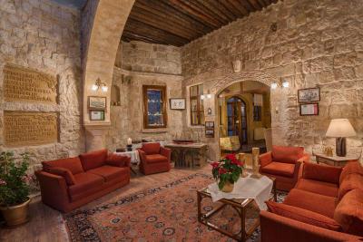 Temenni Evi