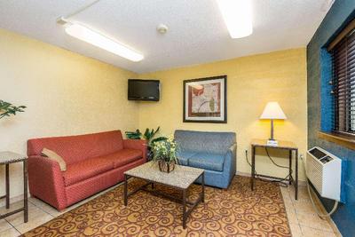 Motel 6 Cedar Rapids Airport