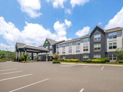 Wingate by Wyndham Matthews NC