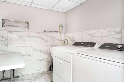 Days Inn by Wyndham N Orlando/Casselberry