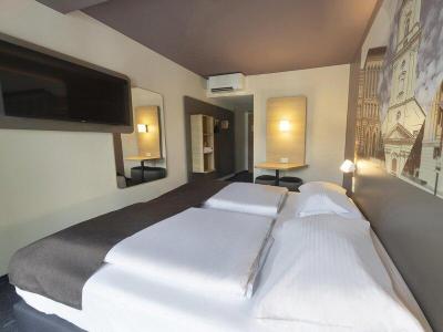 B&B HOTEL Gera