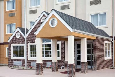 Microtel Inn & Suites By Wyndham Charleston South
