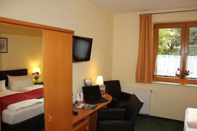 GreenLine Landhotel Dresden