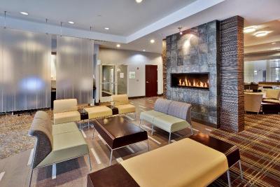 Holiday Inn Detroit Metro Airport, an IHG Hotel