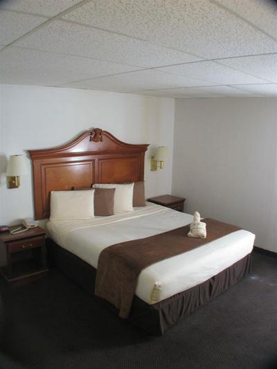 Dodge House Hotel & Convention Ctr