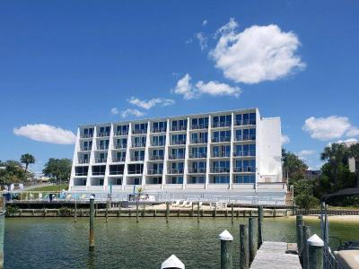 Inn on Destin Harbor