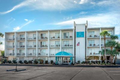 Inn on Destin Harbor