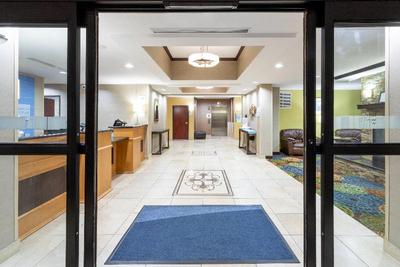 Holiday Inn Expr and Sts Rochester - Mayo Clinic