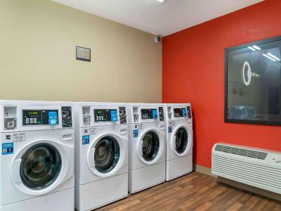 Extended Stay America Detroit Metropolitan Airport