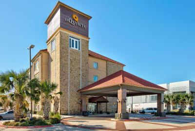 La Quinta Inn and Suites South Grand Prairie