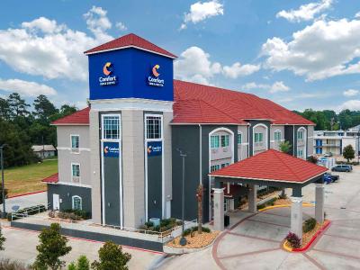 Comfort Inn & Suites Cleveland