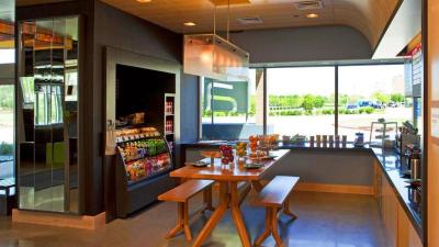 Aloft Frisco