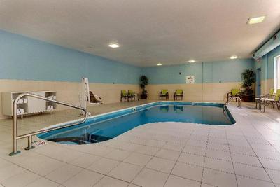 Holiday Inn Express & Suites Dayton-Centerville