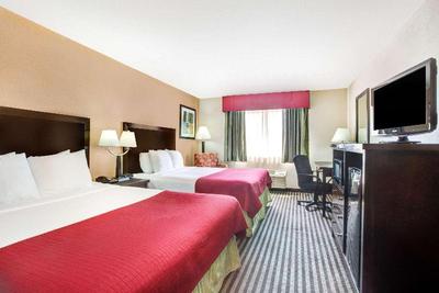 Baymont by Wyndham Dallas Love Field