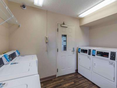 Extended Stay America - Dallas - Plano Parkway