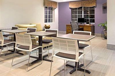 Microtel Inn & Suites By Wyndham Denver