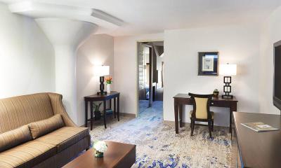 The Atheneum Suite Hotel