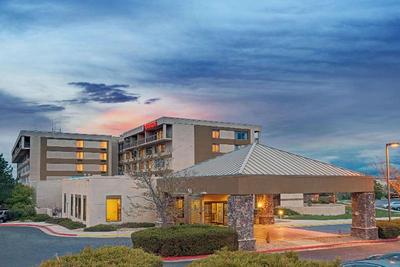 Four Points by Sheraton Englewood