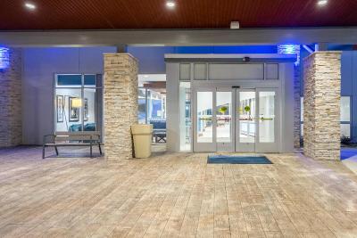 Holiday Inn Express & Suites Greenville