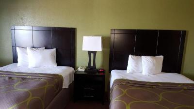 Super 8 Rockwall