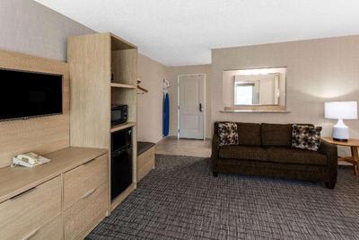 Days Inn by Wyndham Duluth/By Miller Hill Mall