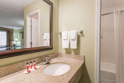 Days Inn by Wyndham Ormond Beach
