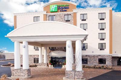 Holiday Inn Express & Suites Williamsport