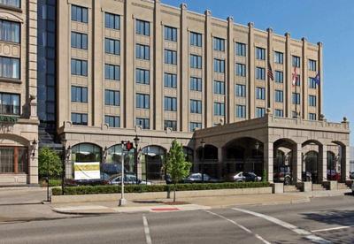 Hotel St. Regis
