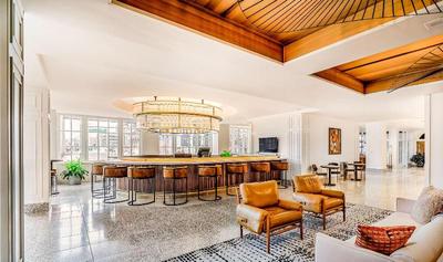Hotel St. Regis