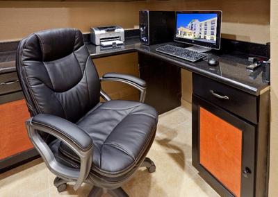 Comfort Inn & Suites Dallas Medical-Market Cente