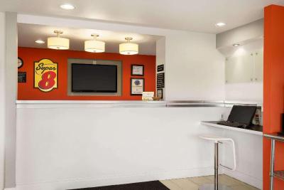 Super 8 by Wyndham Ormond Beach