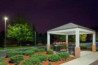 Sonesta Simply Suites Somerset