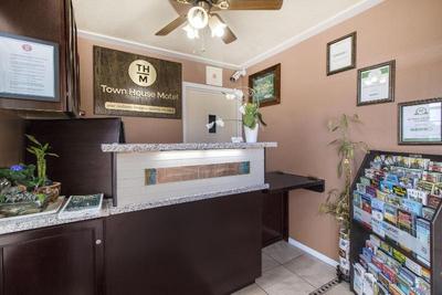 Town House Motel