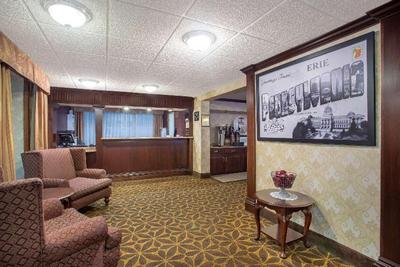 Econo Lodge Erie PA
