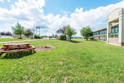 Days Inn by Wyndham Elizabethtown