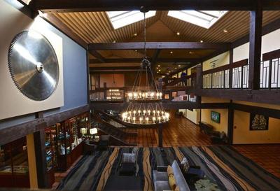 Valley River Inn