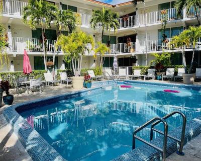 Ocean Mile hotel & Suites
