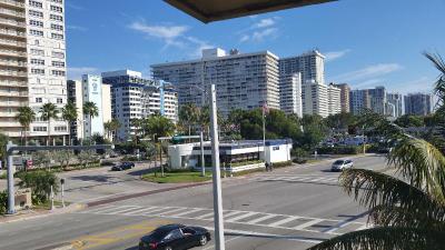 Ocean Mile hotel & Suites
