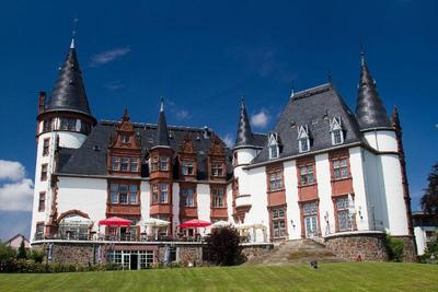 Schlosshotel & Orangerie Klink